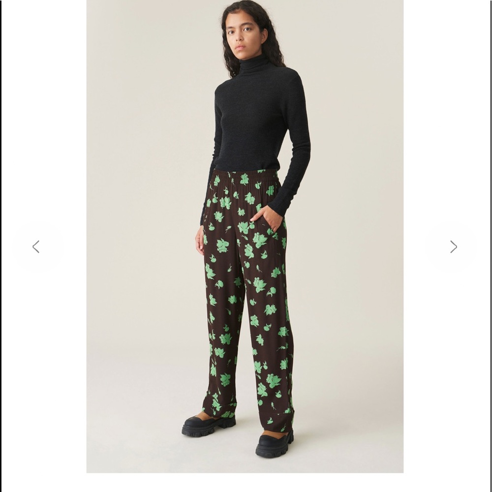 Ganni  Printed  Crepe Pants - Picture 3 of 7